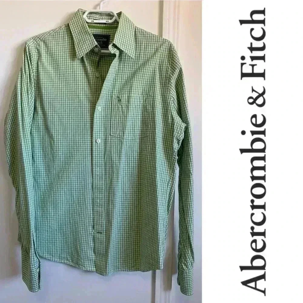 abercrombie and fitch Men’s Muscle fit Button down shirts size L